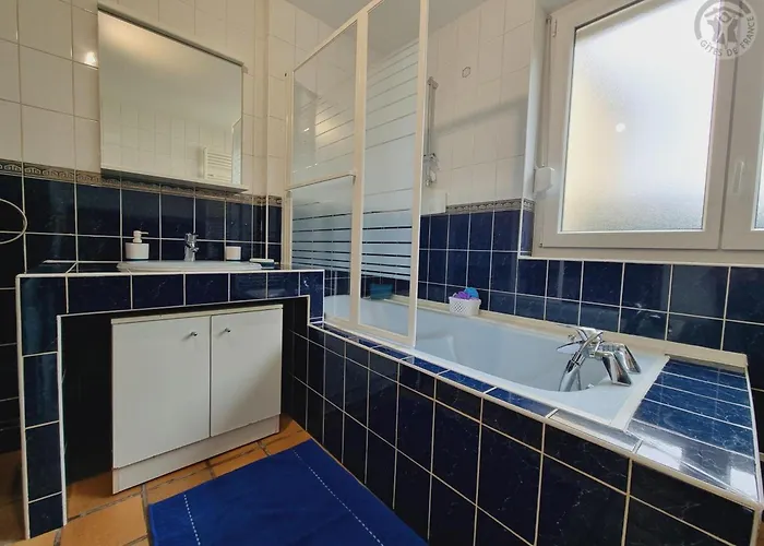 Chaleureux En Plein Coeur De La Nature Avec Terrasse, Animaux Acceptes, Proche Val Joly - Fr-1-510-183 에페소바그